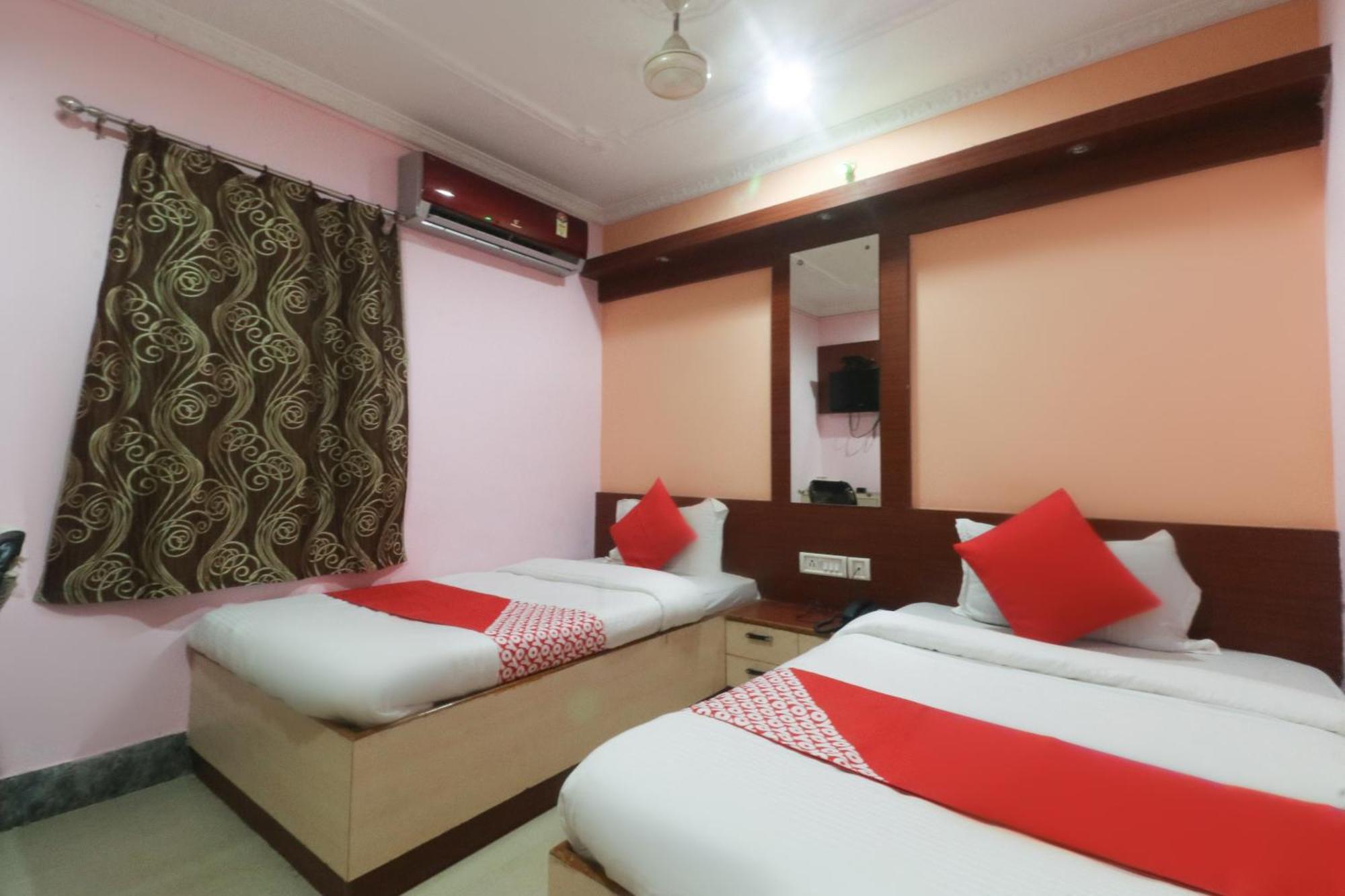 Hotel OYO 49639 Nirmala Residency Bhubaneswar Exterior foto