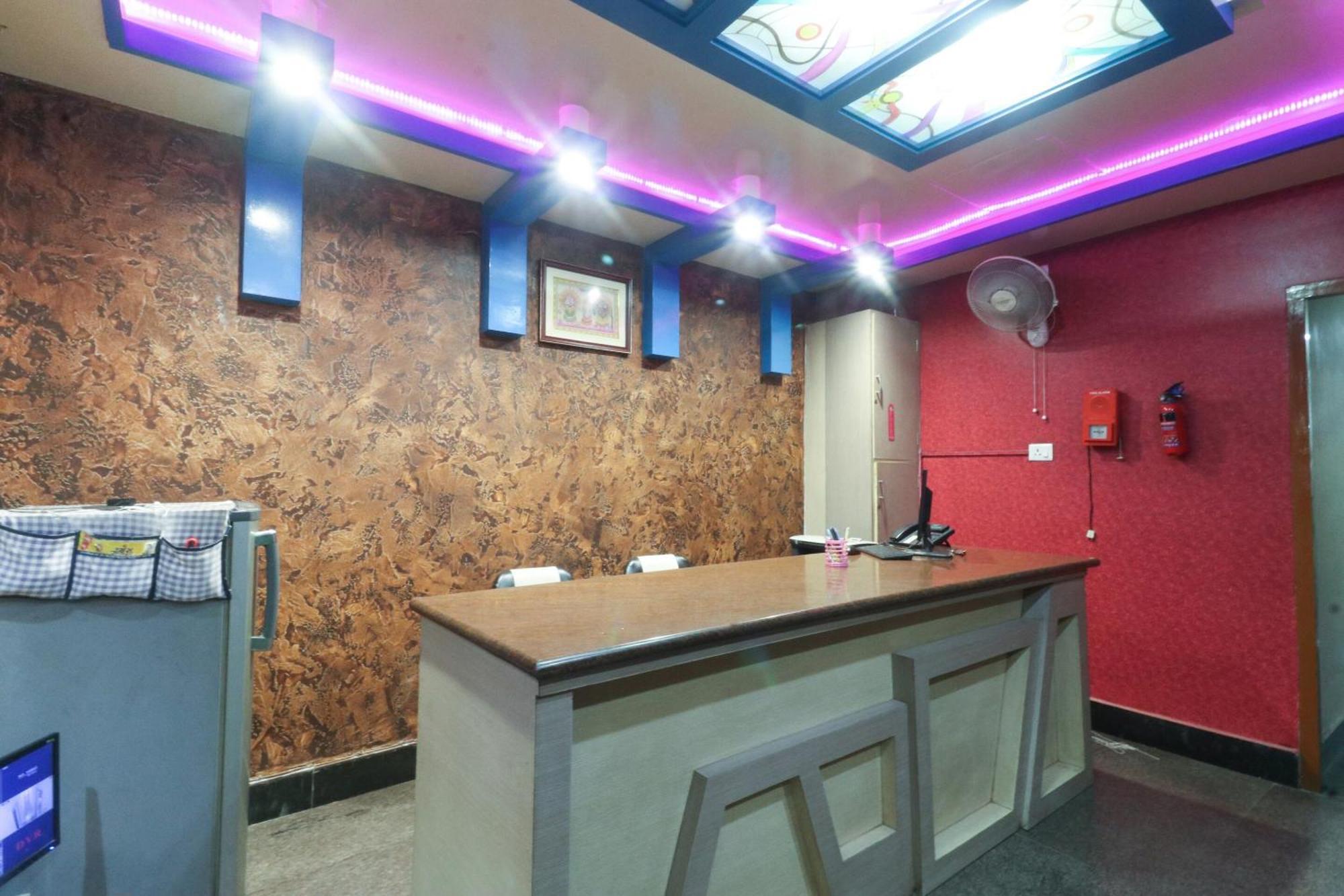 Hotel OYO 49639 Nirmala Residency Bhubaneswar Exterior foto