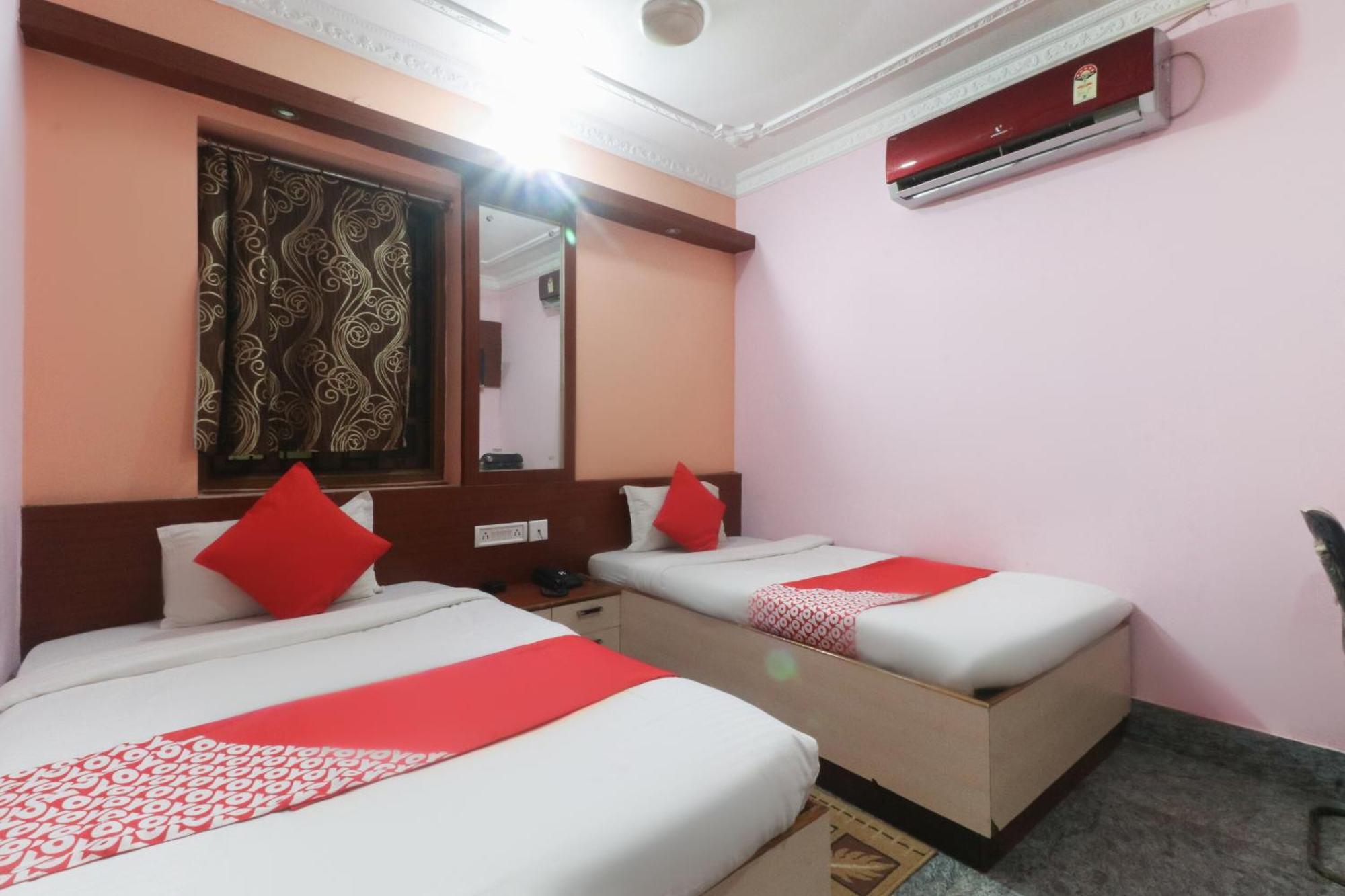 Hotel OYO 49639 Nirmala Residency Bhubaneswar Exterior foto